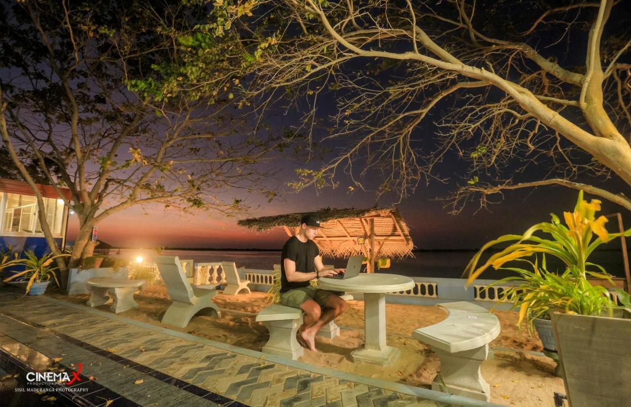 Dinuda Resort Kalpitiya Exteriér fotografie