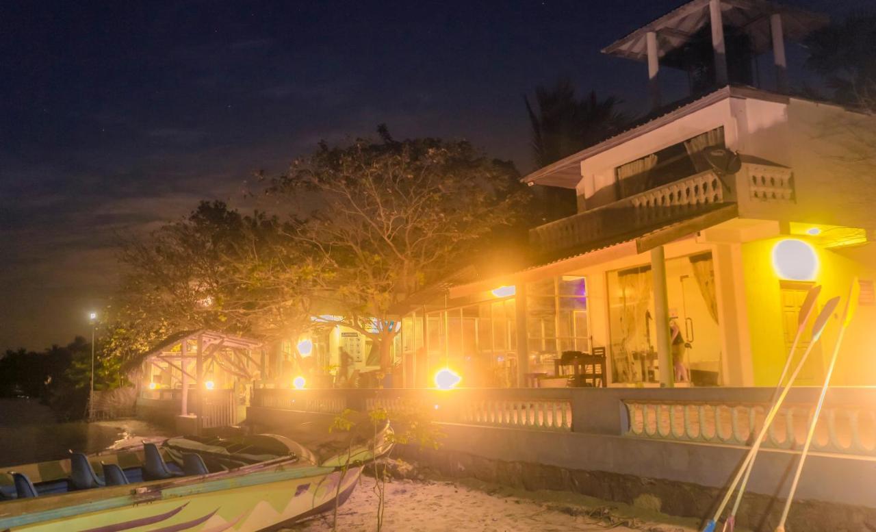 Dinuda Resort Kalpitiya Exteriér fotografie